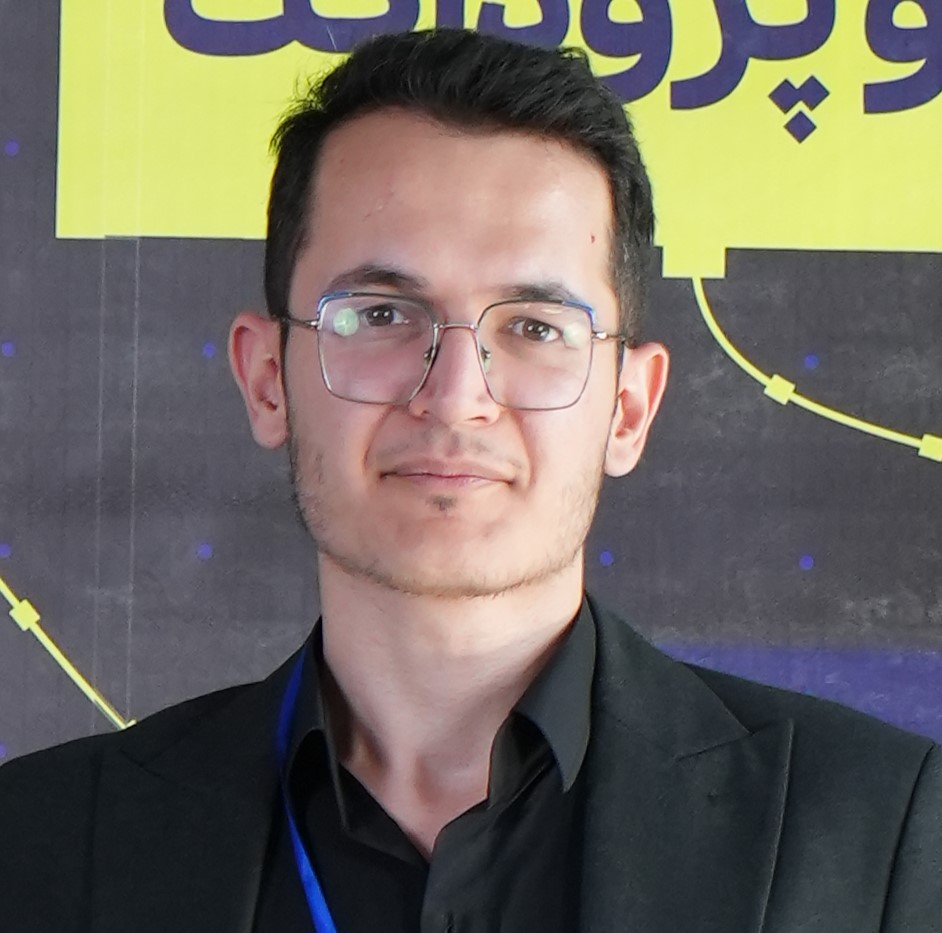 سینا صاحبدادی